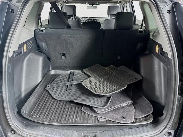 Photo of 2022 CRYSTAL BLACK Honda CR-V