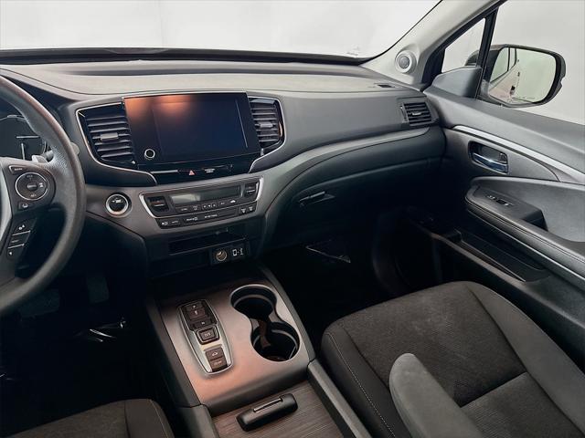 Photo of 2022 Radiant Red Metallic II Honda Ridgeline