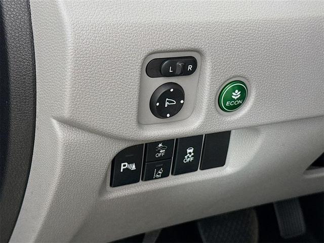Photo of 2022 Blue Honda Pilot