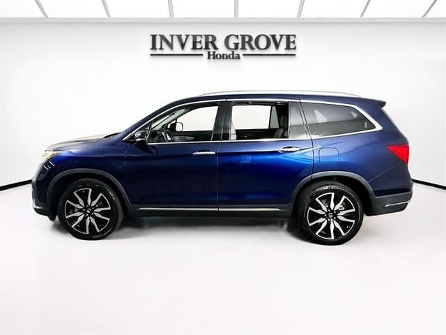 Photo of 2022 Blue Honda Pilot