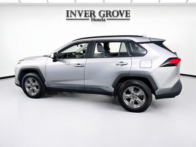 Photo of 2022 Silver Toyota RAV4 Hybrid