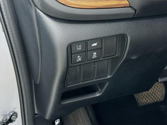 Photo of 2022 LUNAR_SILVER Honda CR-V