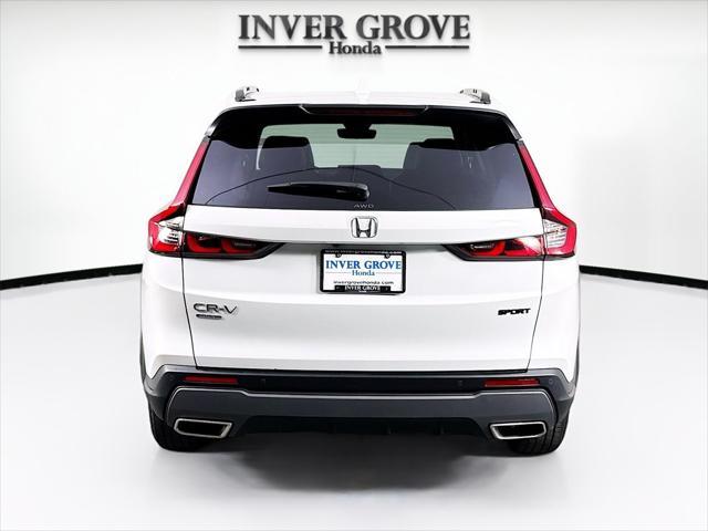 Photo of 2024 White Honda CR-V Hybrid