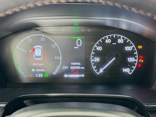 Photo of 2024 White Honda CR-V Hybrid