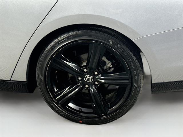 Photo of 2024 Silver Honda Accord Hybrid