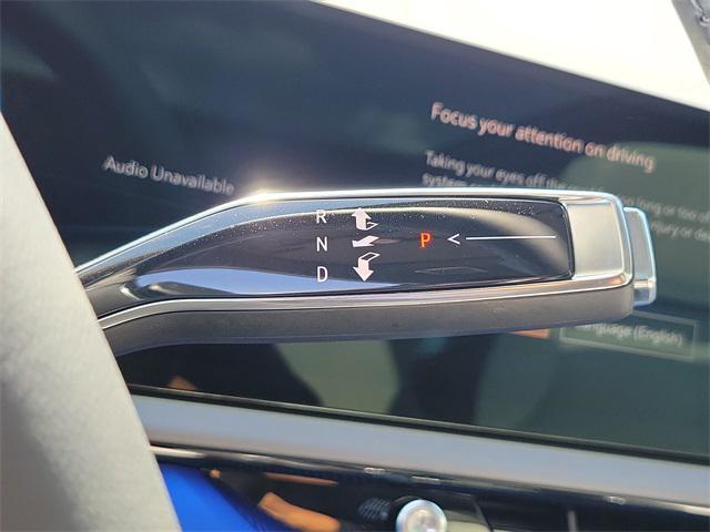 Photo of 2025 Argent Silver Metallic Cadillac OPTIQ