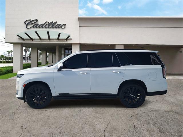 Photo of 2021 Crystal White Tricoat Cadillac Escalade
