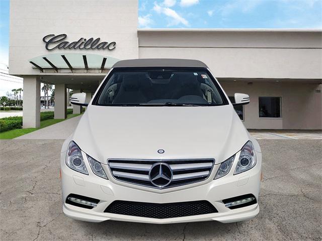 Photo of 2013 White Mercedes-Benz E-Class