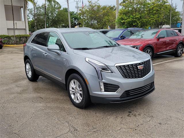 Photo of 2025 Argent Silver Metallic Cadillac XT5