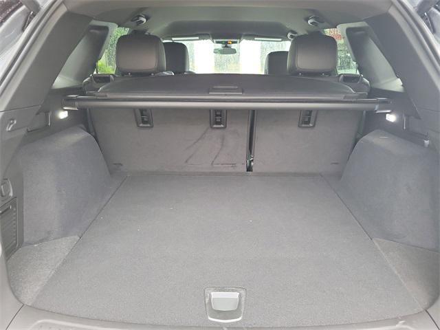 Photo of 2025 Argent Silver Metallic Cadillac XT5