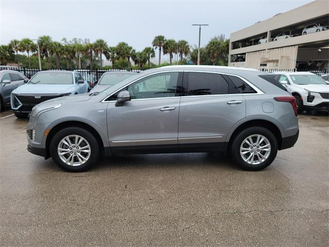 Photo of 2025 Argent Silver Metallic Cadillac XT5
