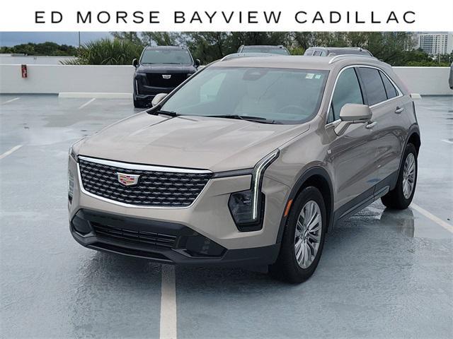 Photo of 2025 Latte Metallic Cadillac XT4