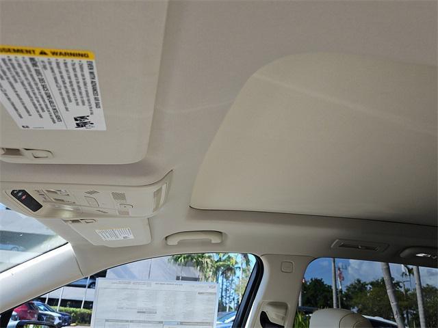 Photo of 2025 Argent Silver Metallic Cadillac XT6