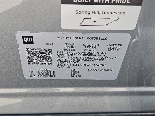 Photo of 2025 Argent Silver Metallic Cadillac XT6