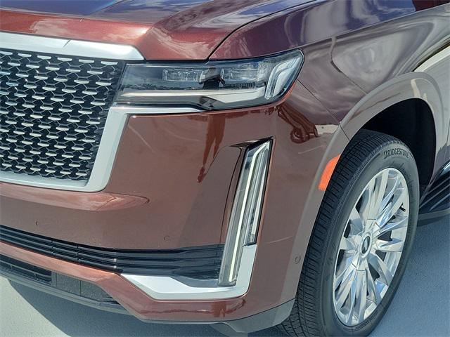 Photo of 2022 Mahogany Metallic Cadillac Escalade