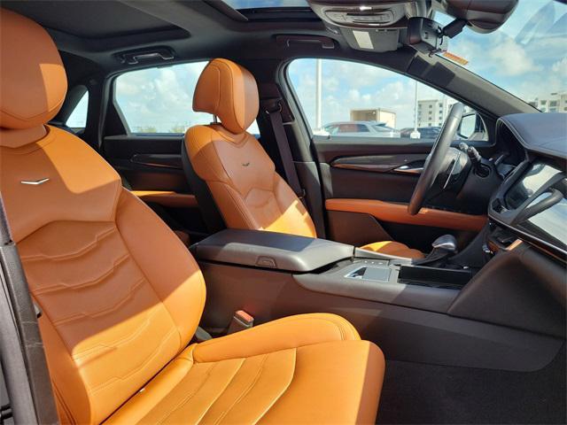 Photo of 2018 Stellar Black Metallic Cadillac CT6