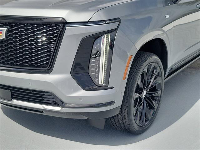 Photo of 2025 Argent Silver Metallic Cadillac Escalade