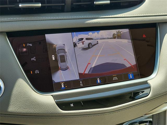 Photo of 2025 Radiant Red Tintcoat Cadillac XT5