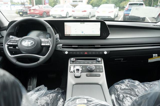 Photo of 2025 Hyper White Hyundai PALISADE