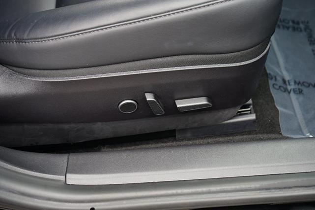 Photo of 2021 Deep Blue Metallic Tesla Model 3