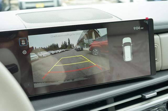 Photo of 2025 Phantom Black Hyundai SANTA FE HEV
