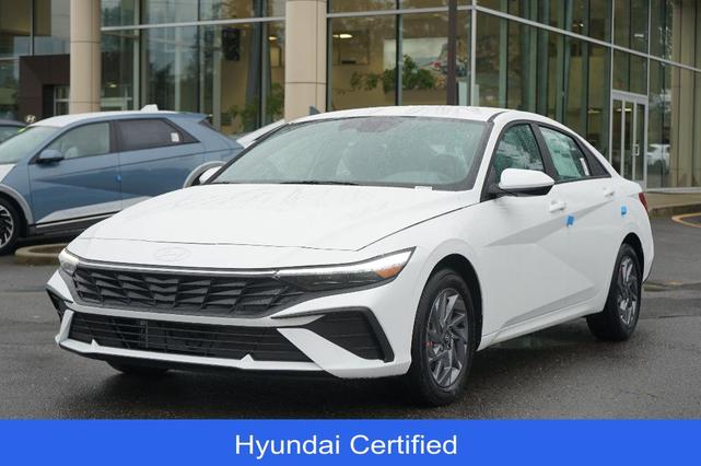 2024 Hyundai Elantra Hev