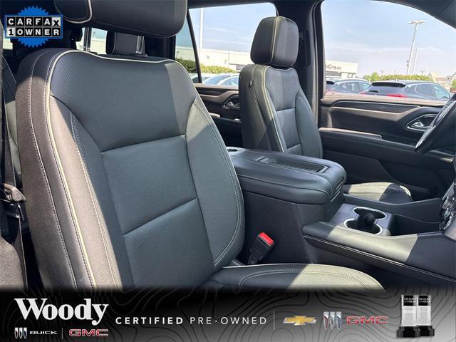 Photo of 2023 Midnight Blue Metallic GMC Yukon