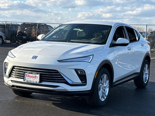 Photo of 2025 Summit White Buick Envista