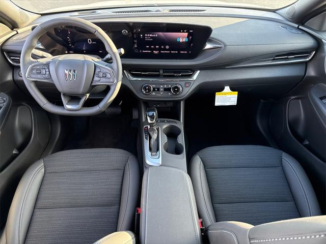 Photo of 2025 Summit White Buick Envista