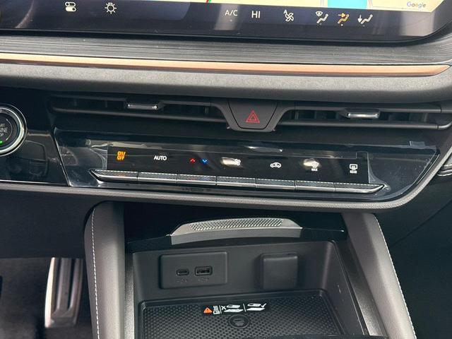 Photo of 2025 Ebony Twilight Metallic Buick Envision