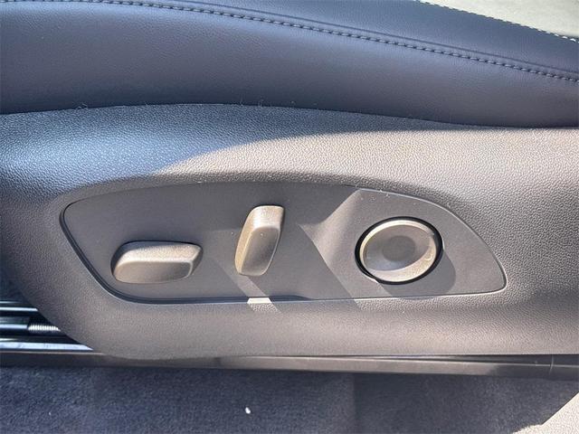 Photo of 2026 Ebony Twilight Metallic GMC Acadia