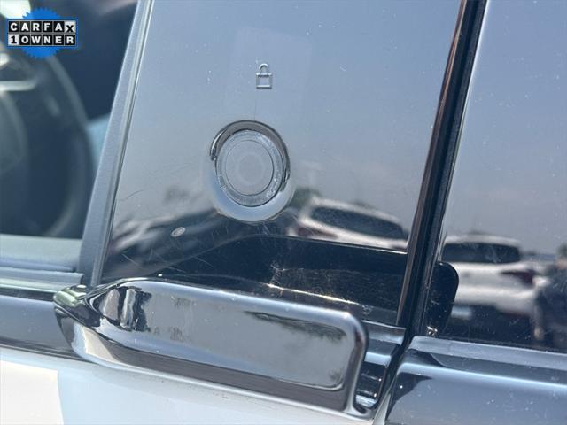 Photo of 2022 White Metallic Ford Mustang Mach-E
