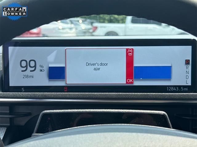Photo of 2022 White Metallic Ford Mustang Mach-E