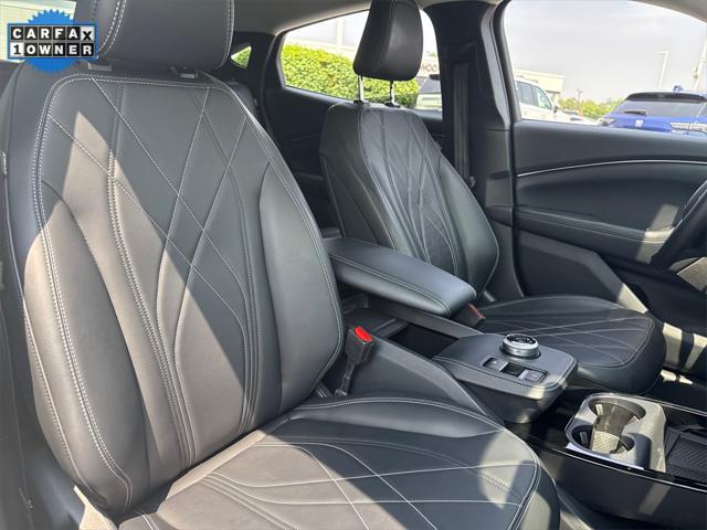 Photo of 2022 White Metallic Ford Mustang Mach-E