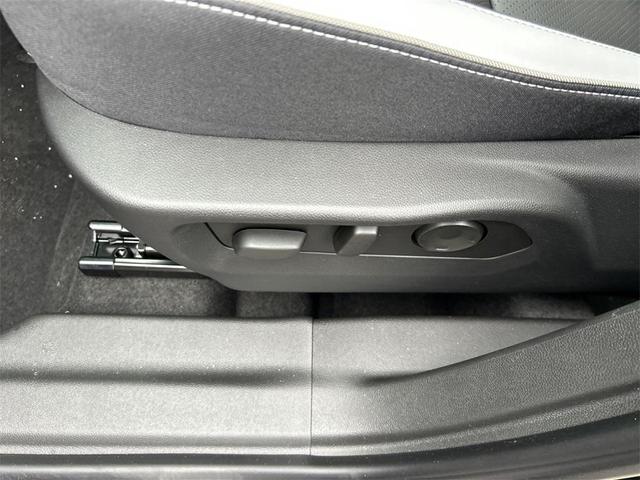 Photo of 2025 Ebony Twilight Metallic Buick Envision