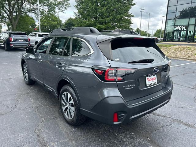 Photo of 2022 Magnetite Gray Metallic Subaru Outback