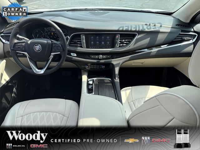 Photo of 2023 White Frost Tricoat Buick Enclave