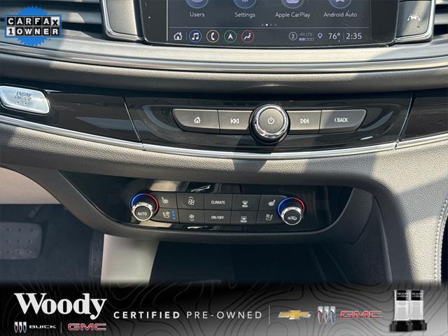 Photo of 2023 White Frost Tricoat Buick Enclave