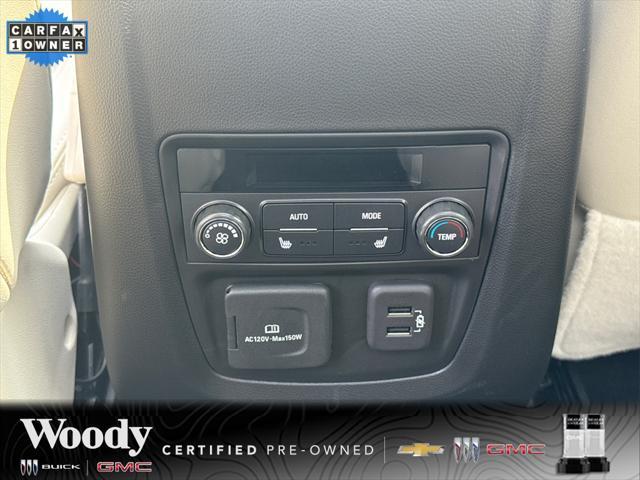 Photo of 2023 White Frost Tricoat Buick Enclave