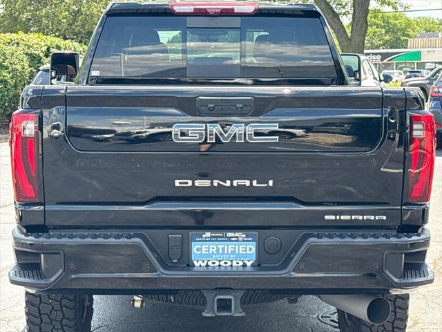 Photo of 2024 Onyx Black GMC Sierra 2500