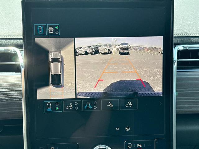 Photo of 2025 Deep Ocean Metallic GMC Sierra EV