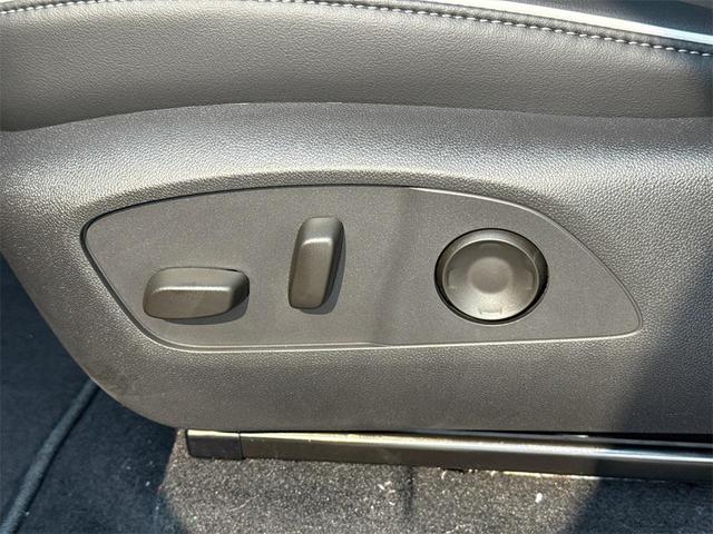 Photo of 2026 ebony twilight metallic Buick Enclave