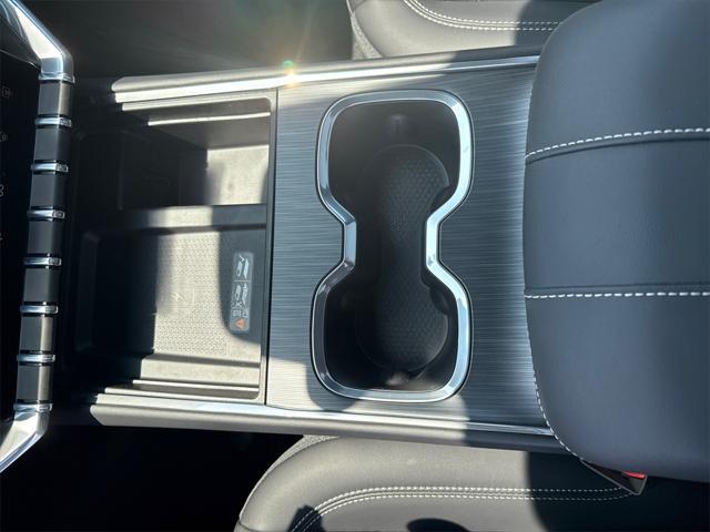 Photo of 2025 Ebony Twilight Metallic GMC Acadia