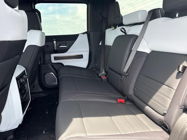 Photo of 2025 Graphite Blue Metallic GMC HUMMER EV Pickup