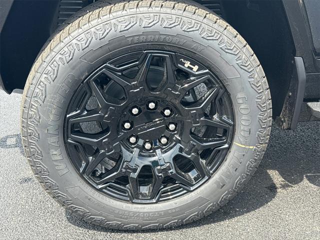 Photo of 2025 Graphite Blue Metallic GMC HUMMER EV Pickup