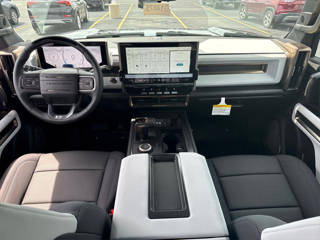 Photo of 2025 Graphite Blue Metallic GMC HUMMER EV Pickup