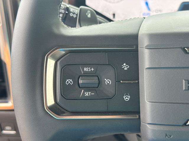 Photo of 2025 Graphite Blue Metallic GMC HUMMER EV Pickup