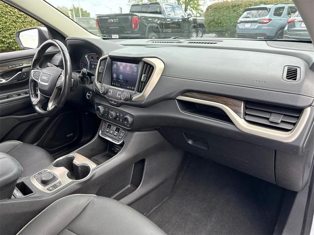 Photo of 2019 Summit White GMC Terrain