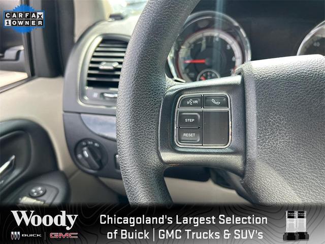 Photo of 2019 Octane Red Pearlcoat Dodge Grand Caravan