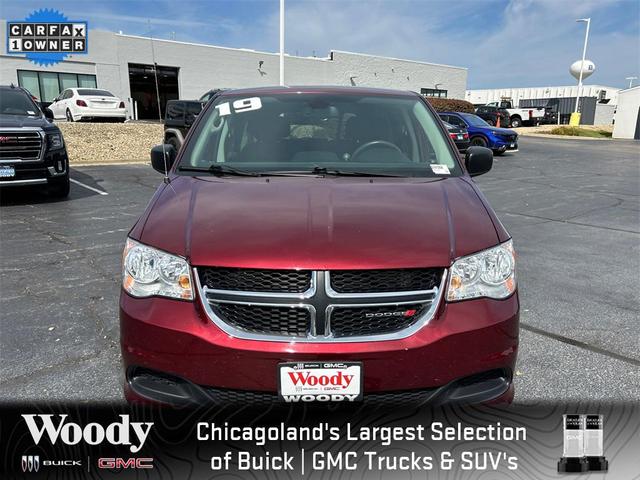 Photo of 2019 Octane Red Pearlcoat Dodge Grand Caravan